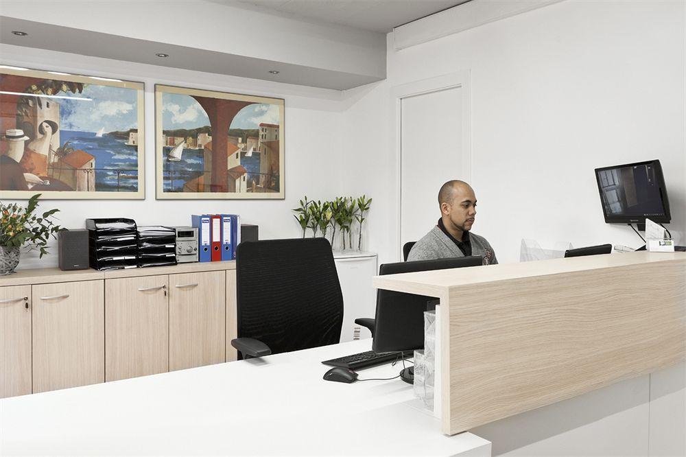 Sleep Urgell By Stay Barcelona Exterior photo